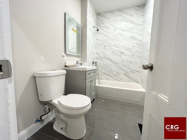 Building Photo - 11-13 Buttonwood St. Unit 1A