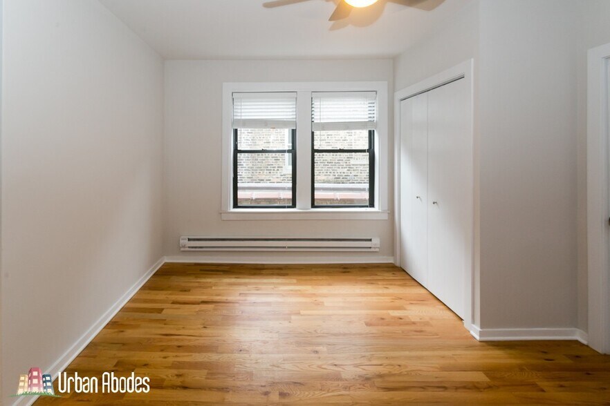 Building Photo - 2410 S Kedzie Ave