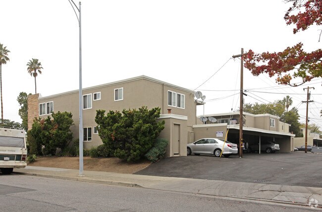 Building Photo - 10160-10162 Beardon Dr