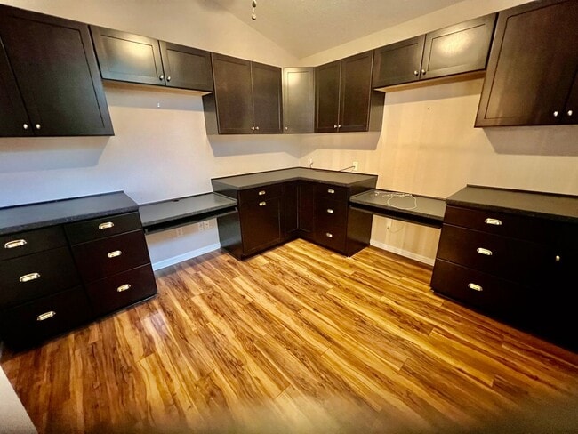 Building Photo - 3037 Captiva Bluff Cir