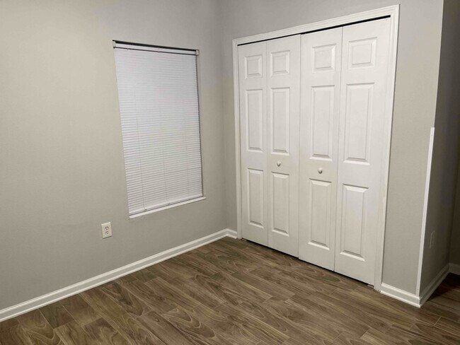 Building Photo - 9536 Armelle Way