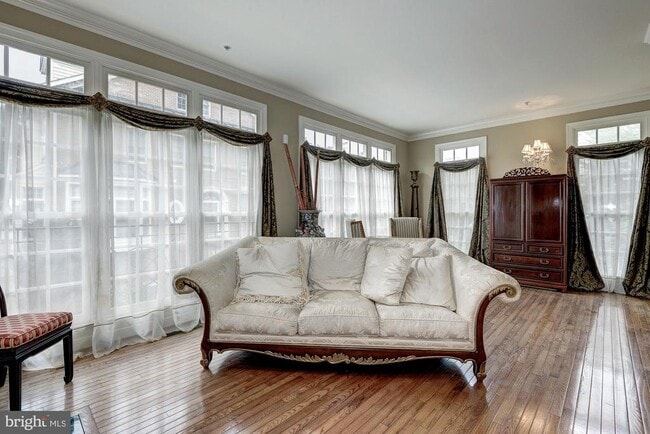 Building Photo - 1657 Colonial Hills Dr