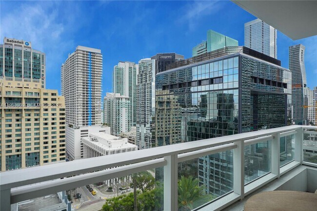 Building Photo - 1080 Brickell Ave