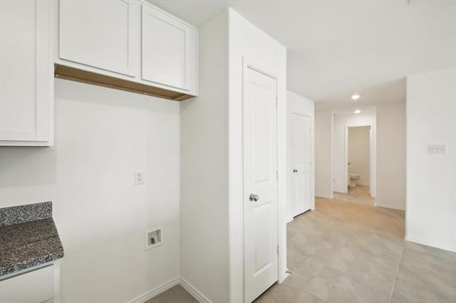 Building Photo - 7725 Skier Dr