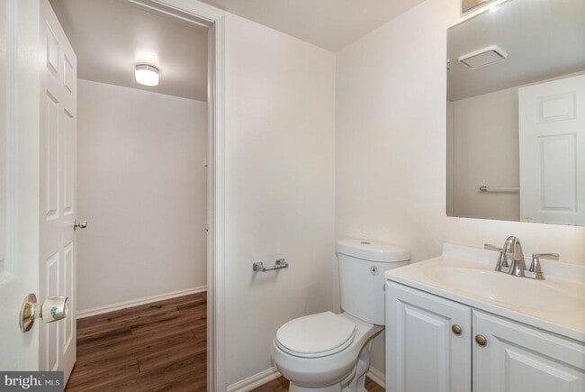 Building Photo - 1177 Wintertide Dr