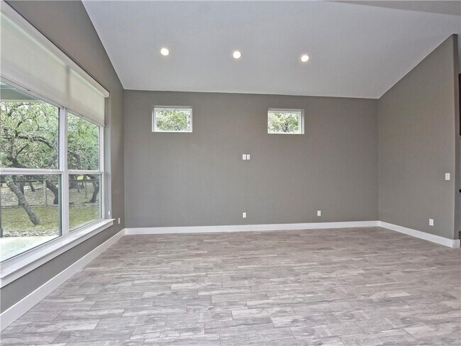 Building Photo - 16310 Forest Way