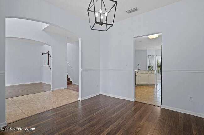 Building Photo - 1701 Windover Pl