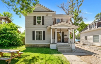 Building Photo - Private Suites in a Beautiful Shared Home Near UNC & Coffee Shops