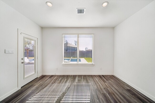 Building Photo - 14309 Yellow Hawthorn Ct