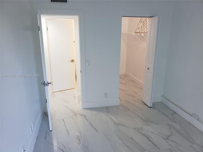 Building Photo - 13255 SW 7th Ct