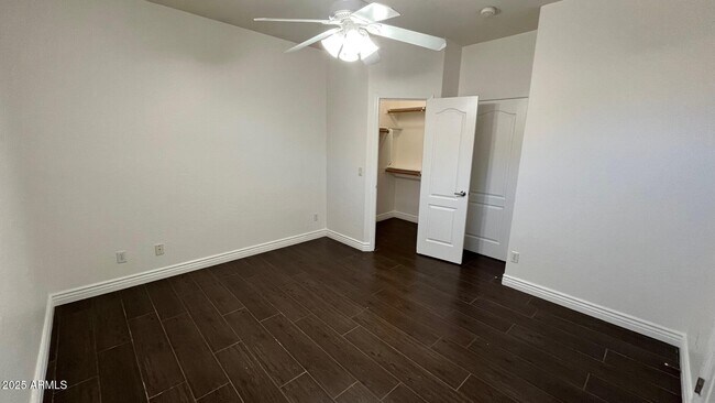 Building Photo - 3342 N Boulder Canyon