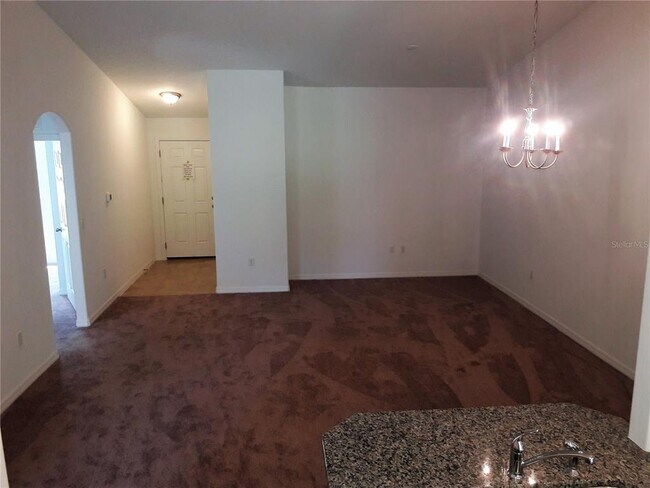 Building Photo - 103 Rose Dr
