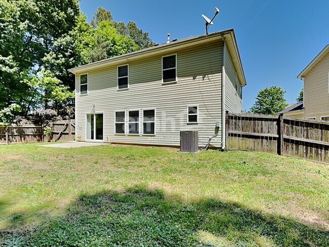 Building Photo - 201 Lameshur Ln