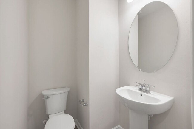 Building Photo - 27907 Radiant Ct