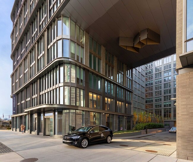 Interior Photo - 10K