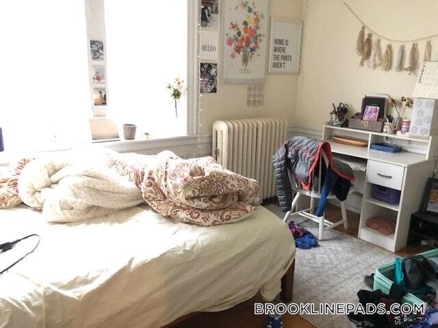 Building Photo - 60 Egmont St