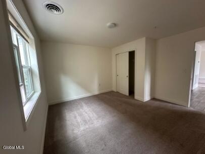 Building Photo - 1047 Broadway