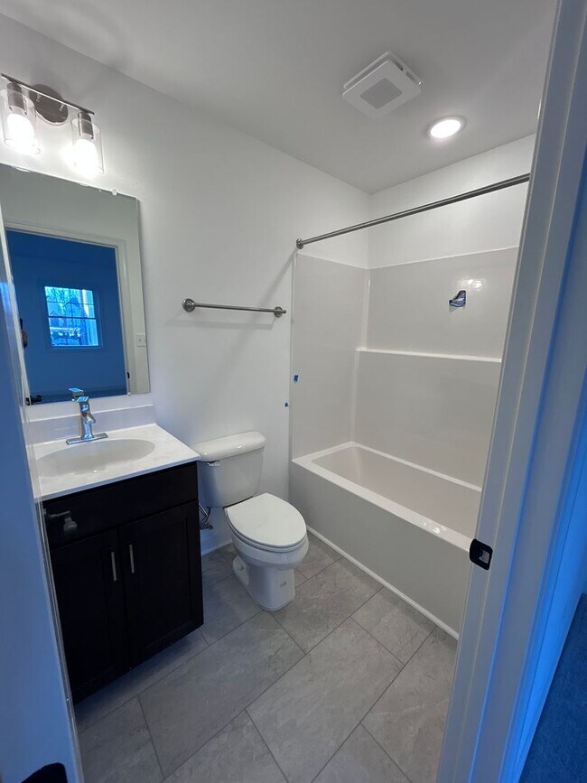 Building Photo - Brand New Luxury 4-Bedroom Townhome with a garage at The Townes at Congers Creek – Phase 3