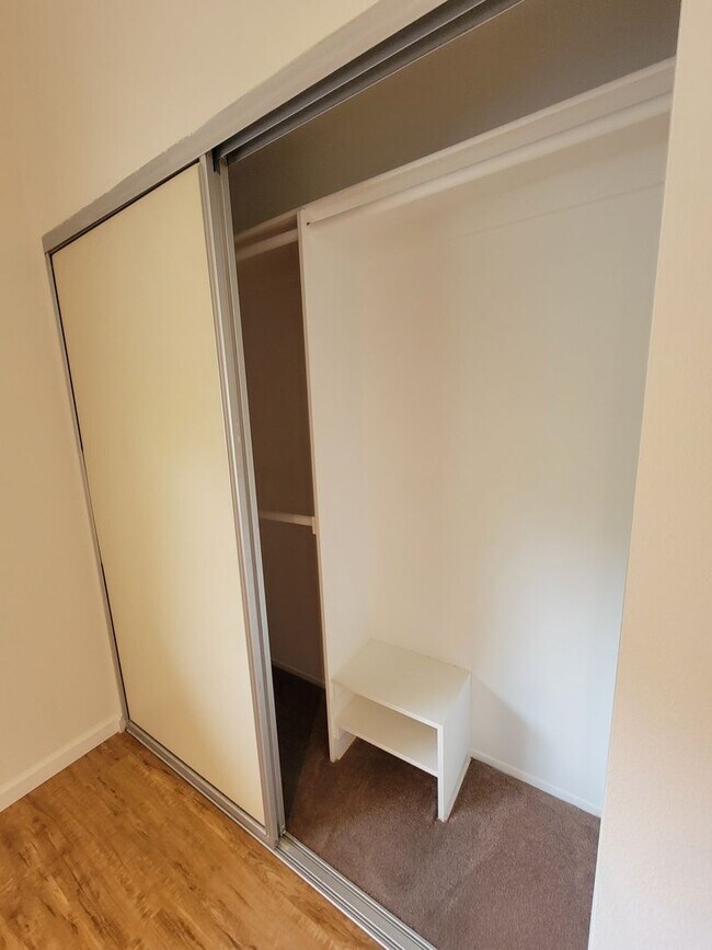 Building Photo - Spacious 2 Bed/2 Bath Condo in the Heart of La Mesa Village offering free COX Cable/WIFI