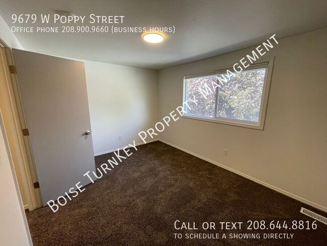 Building Photo - 9679 W Poppy St