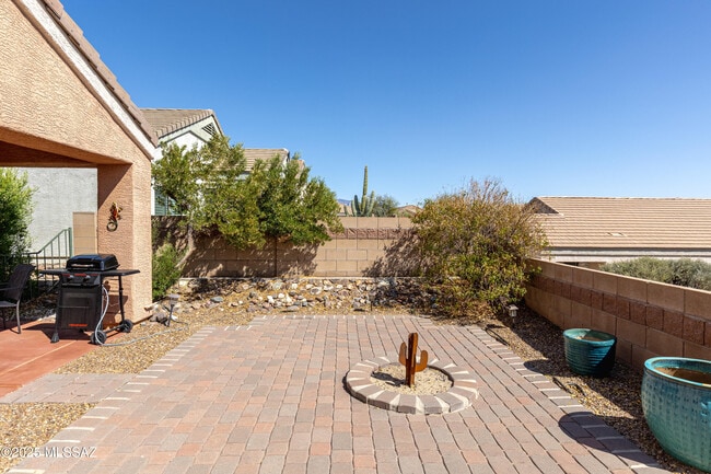 Building Photo - 5357 W Eagle Claws Ct
