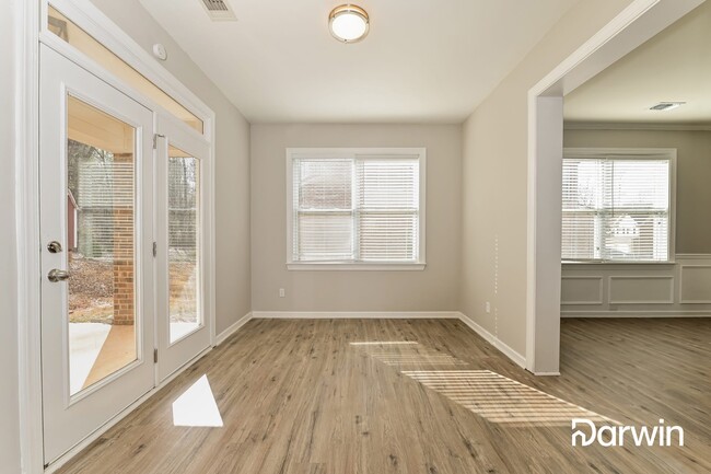 Building Photo - 1300 Ethans Way