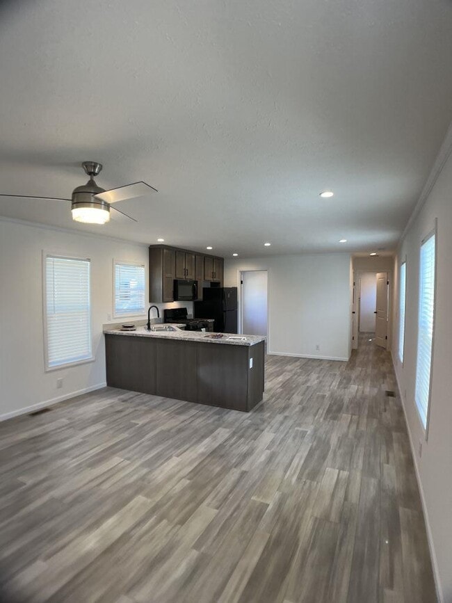 Building Photo - 12310 Geneva Way