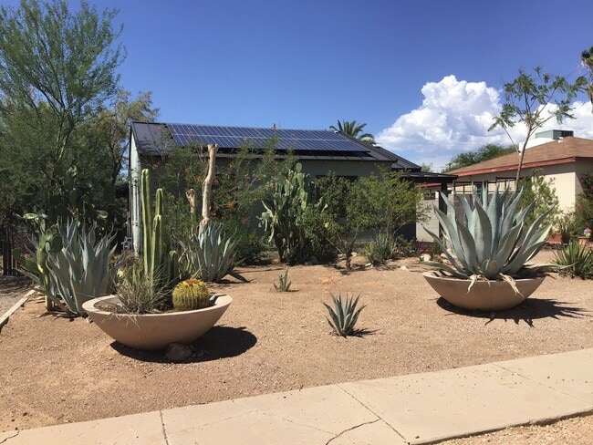 Building Photo - Modern, beautiful 3Bdrm, 2ba unfurnished i...