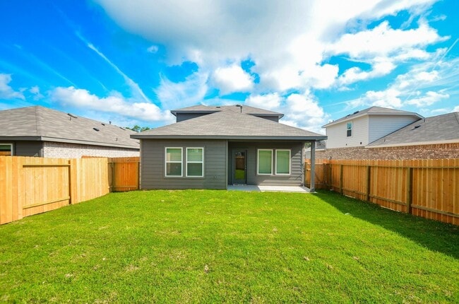 Building Photo - 5778 Hampton Vly Dr