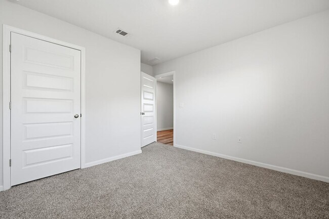 Building Photo - 941 Sandbar Loop