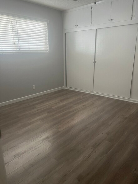 Building Photo - 502 Avenue G Ave