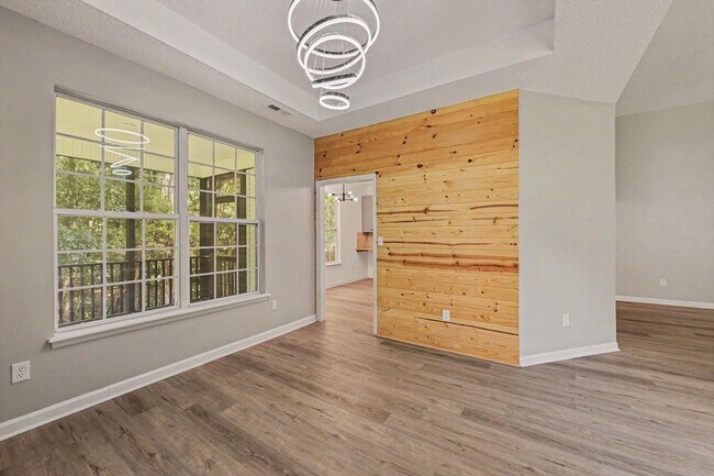 Building Photo - 1854 Oleander Ct