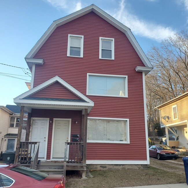 Exterior Street View - 104 Walnut St