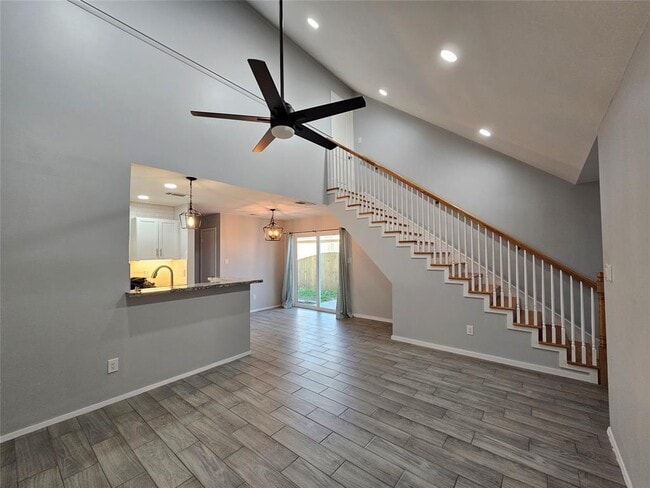 Building Photo - 2209 Singletree Ave