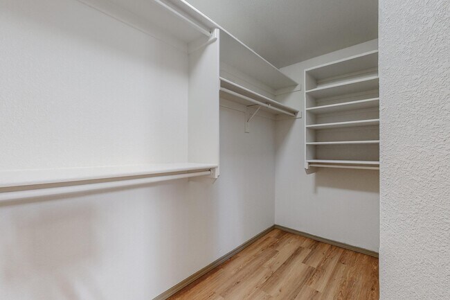 Building Photo - 745 Valley Meadows Dr