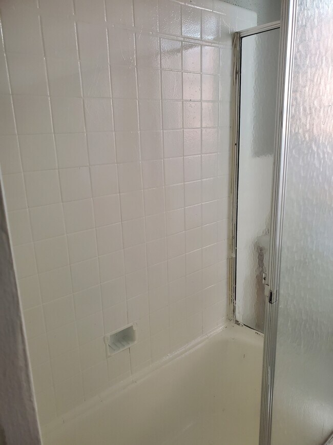 Building Photo - 6336 Wheeler St