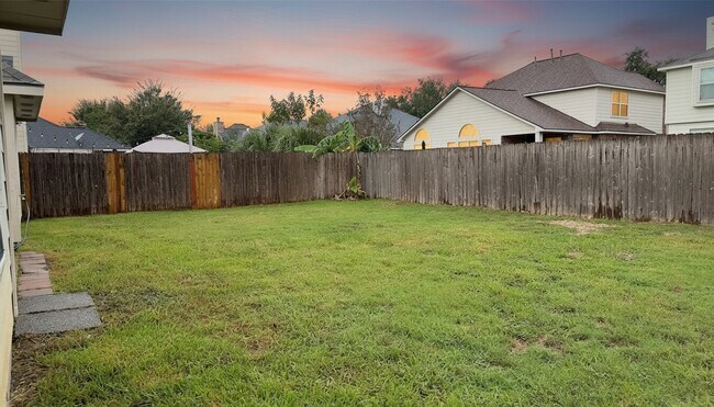 Building Photo - 24822 Cobble Canyon Ln