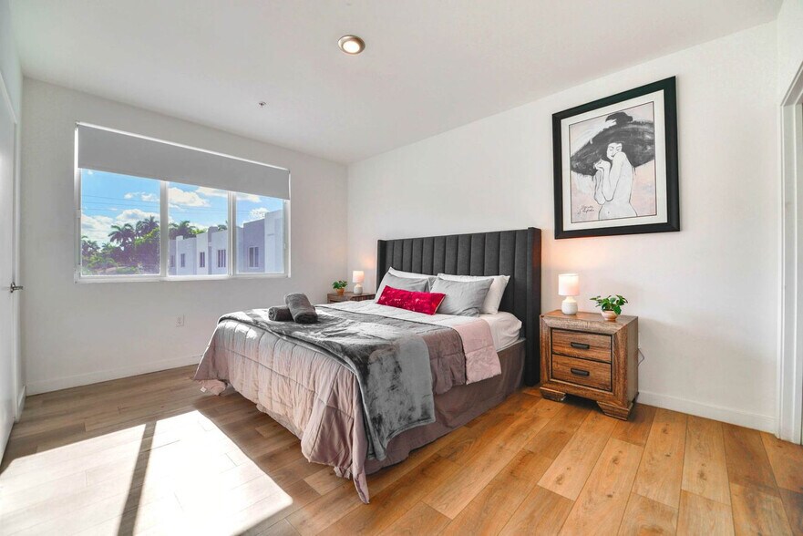 Building Photo - 171 NW 158th St