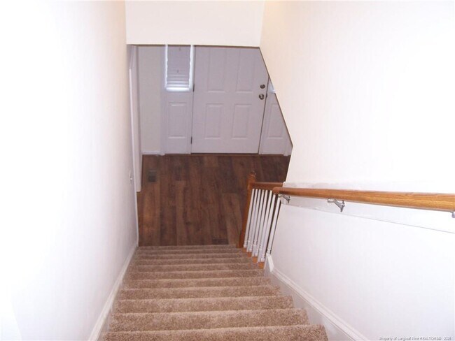 Building Photo - 1753 Cherrypoint Dr