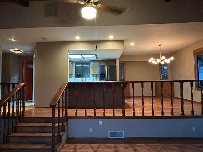 Building Photo - 6367 Woodman Dr