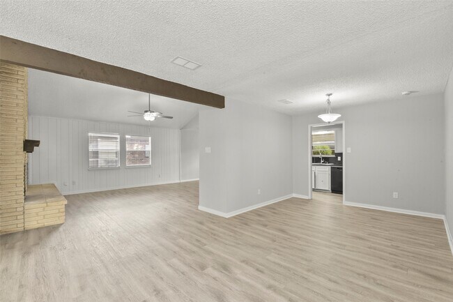 Building Photo - 16310 Cavendish Dr