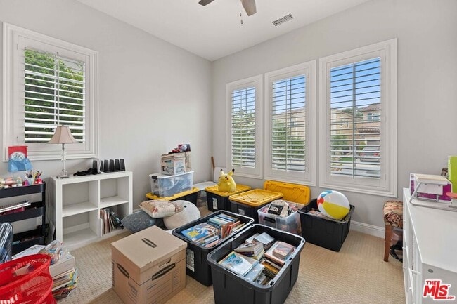 Building Photo - 11925 N Ricasoli Way