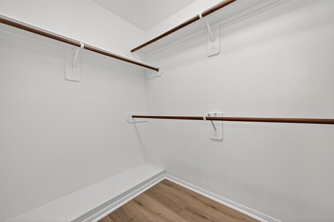 Building Photo - 22202 Thresher Ct