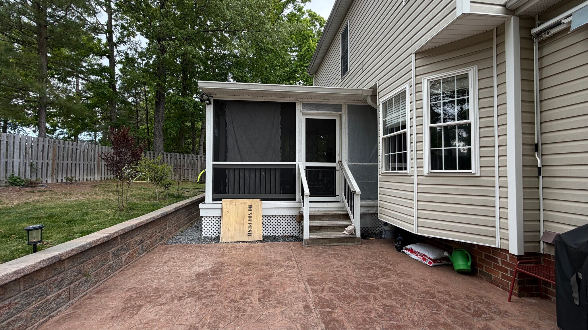 Building Photo - 7730 Shady Banks Ter