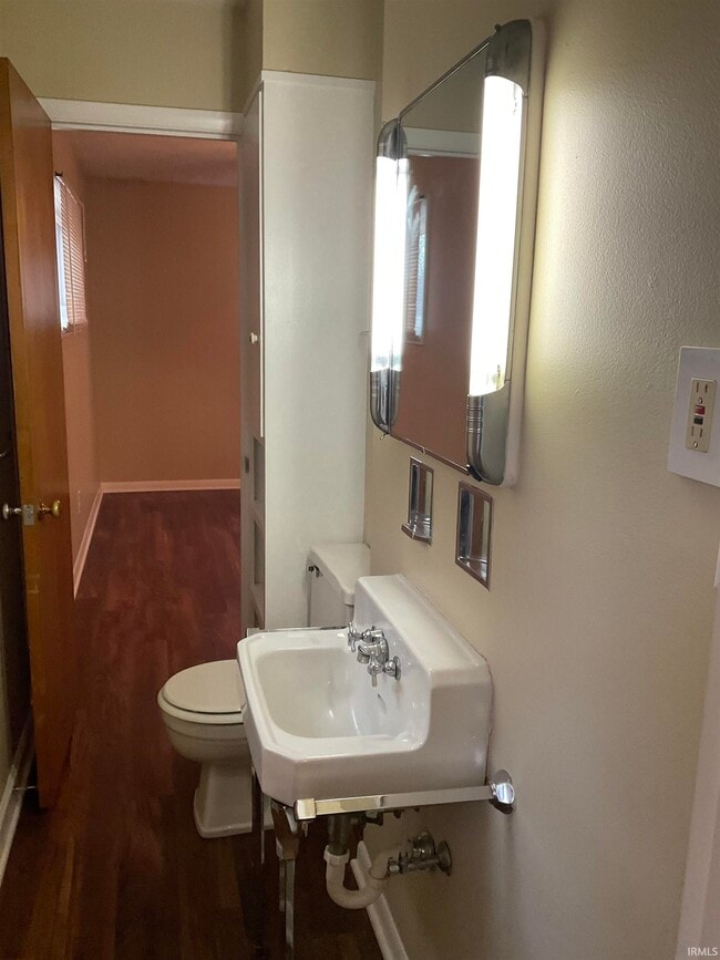 Building Photo - 1421 Nevada Ave