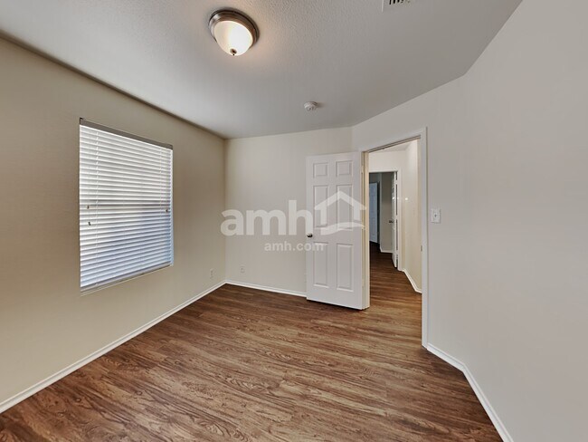 Building Photo - 2726 Gato Del Sol