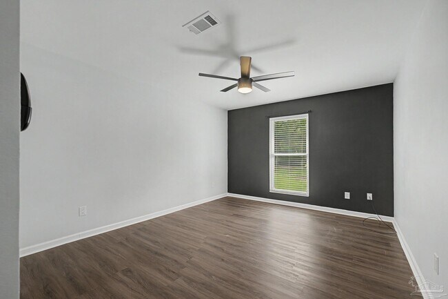 Building Photo - 2340 Tobie Dean Rd