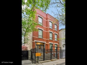 Building Photo - 1445 N Mohawk St