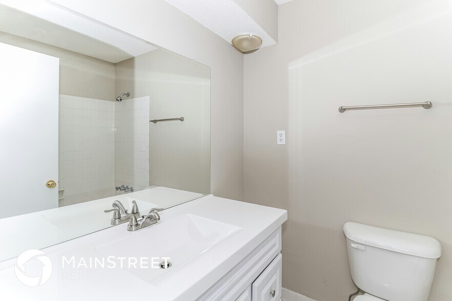 Building Photo - 4511 Crump Rd