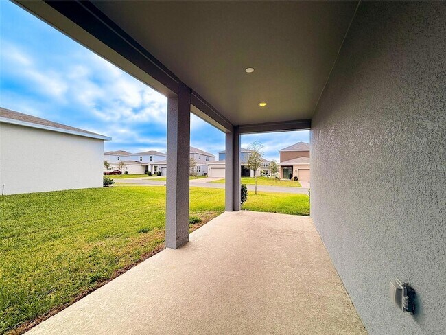 Building Photo - 2030 Shaggy Fisher Dr